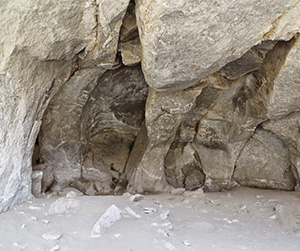 Cuevas de Sumbay o Mollopunko