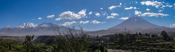 CLIMBING: ESCALANDO EL VOLCAN CHACHANI